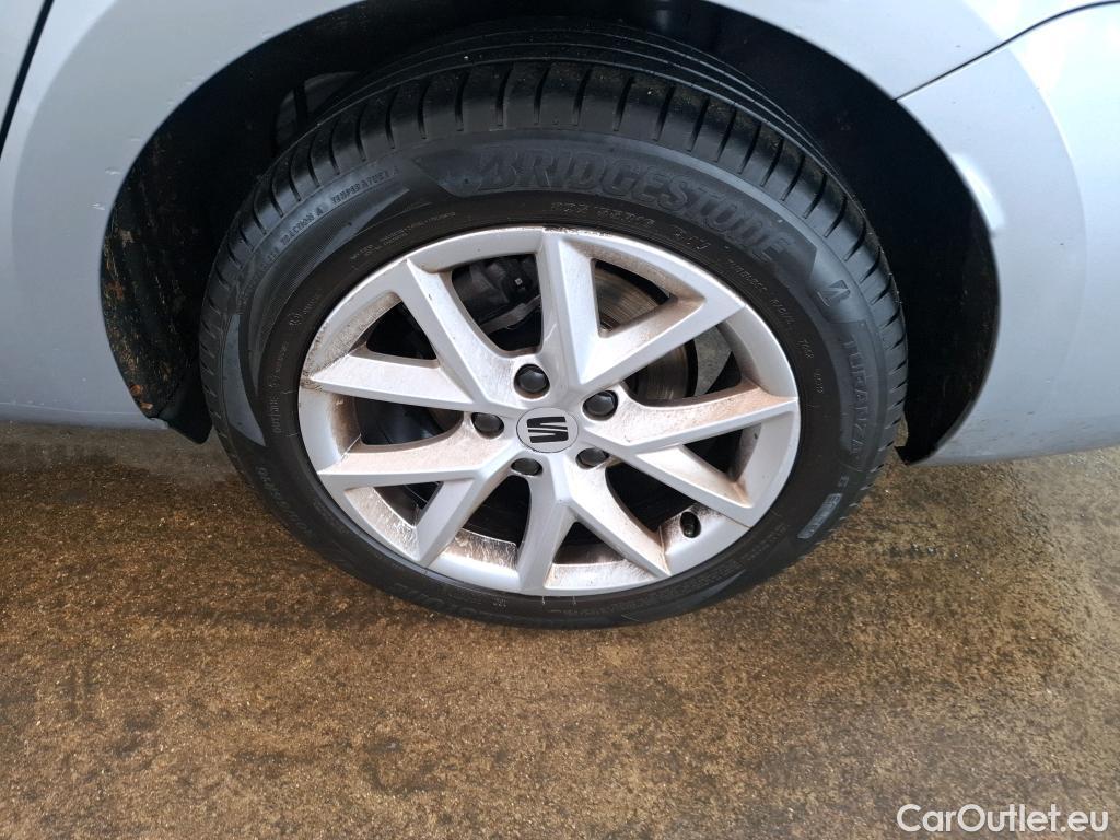  Seat  Leon SEAT  Sportstourer / 2020 / 5P / Break 1.0 eTSI 110 DSG S&S Style Business #24