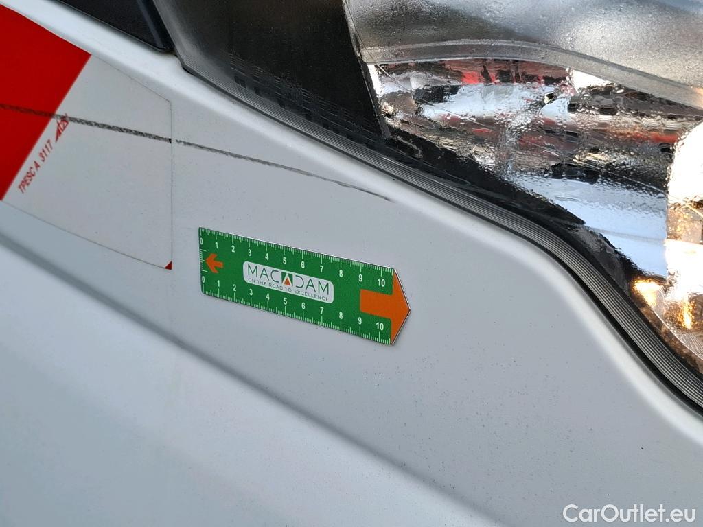  Iveco  Daily IVECO  VU 4p Châssis double cabine 2.3 35S14A8 D 4100 LEAF #2