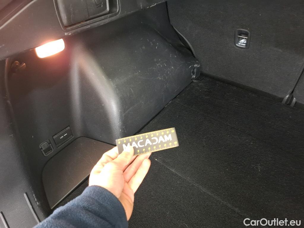  Hyundai  Tucson  Business Hybrid 2WD 1.6 T-GDI 230CV BVA6 E6d #24