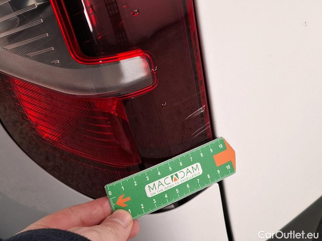  Citroen  Berlingo  Fourgon Driver M 1000 1.5 BlueHDi 100CV BVM5 E6dT #26