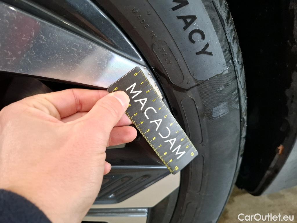  Hyundai  Tucson HYUNDAI  / 2020 / 5P / SUV 1.6 CRDI 136 DCT-7 HYBRID 48V EXECUTIVE #5