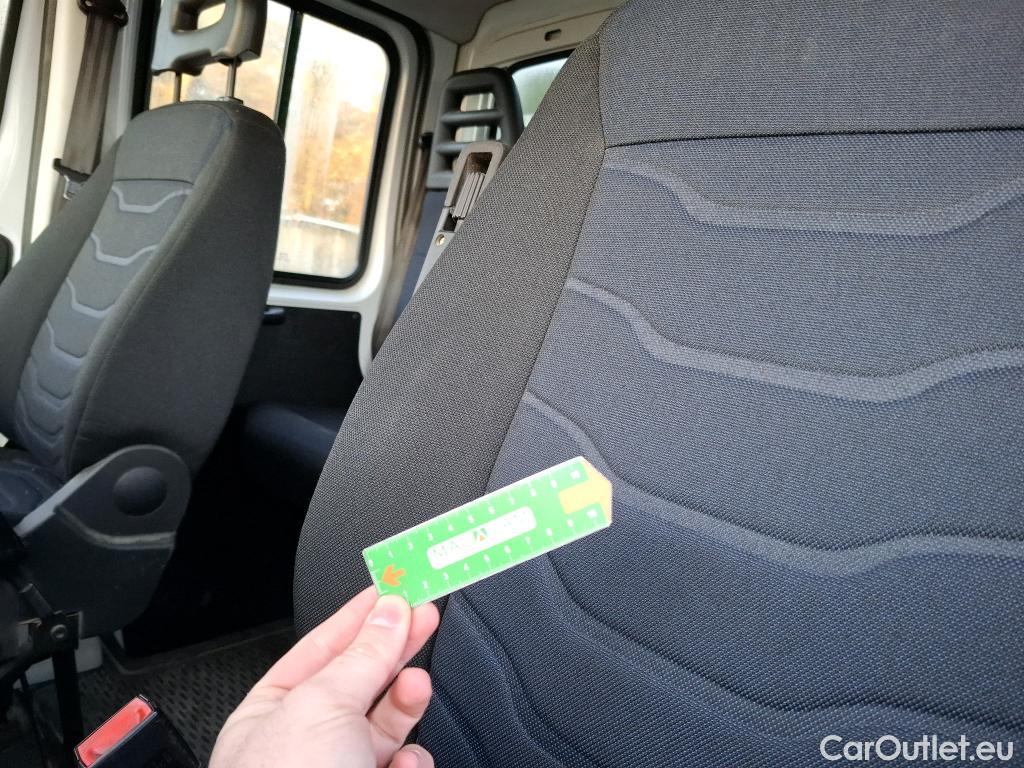  Iveco  Daily IVECO  VU 4p Châssis double cabine 2.3 35S14A8 D 4100 LEAF #8