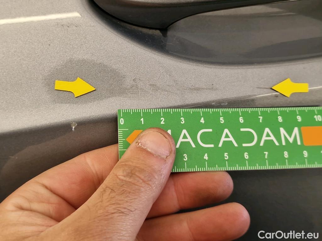  Bmw  Serie 1 BMW Série 1 / 2019 / 5P / Berline 116i DKG7 Business Design #13