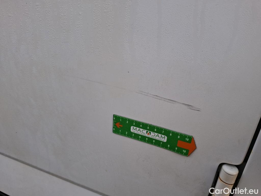  Iveco  Daily IVECO  VU 4p Châssis double cabine 2.3 35S14A8 D 4100 LEAF #16