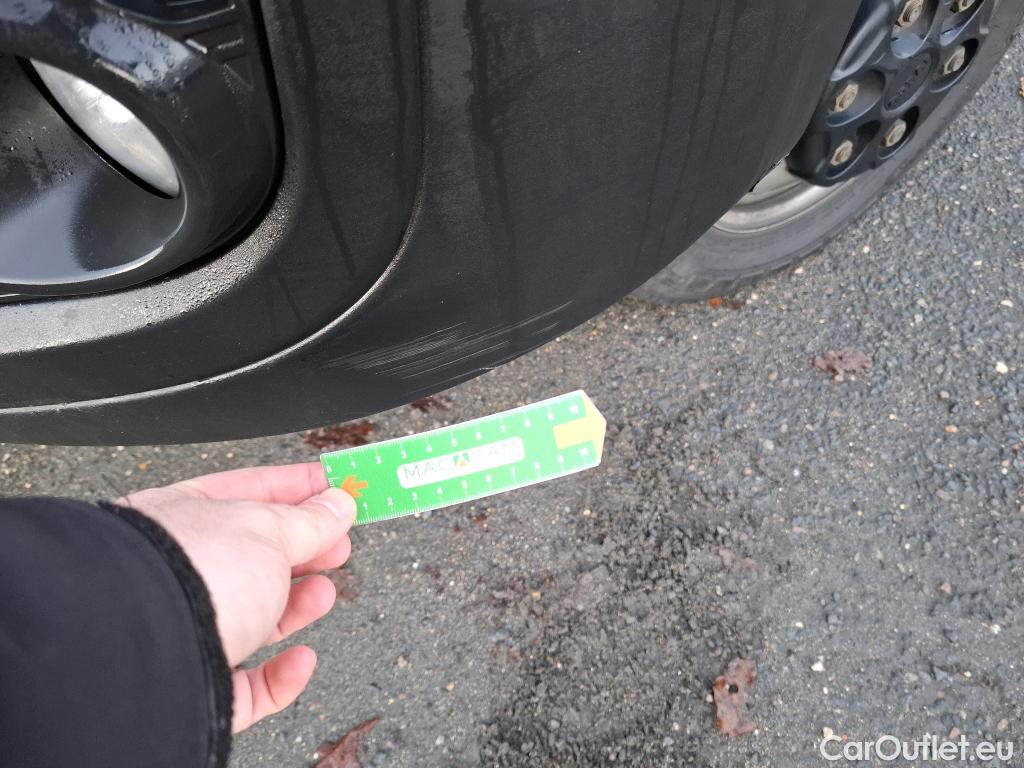  Iveco  Daily IVECO  VU 4p Châssis double cabine 2.3 35S14A8 D 4100 LEAF #14