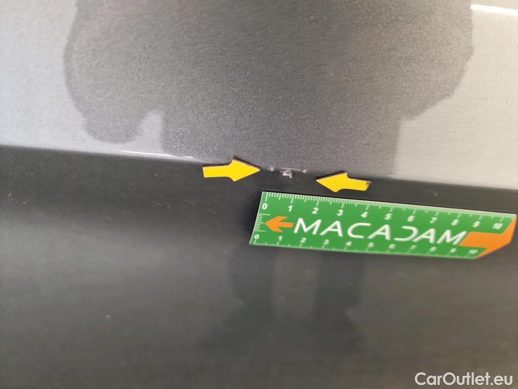  Bmw  Serie 1 BMW Série 1 / 2019 / 5P / Berline 116i DKG7 Business Design #21