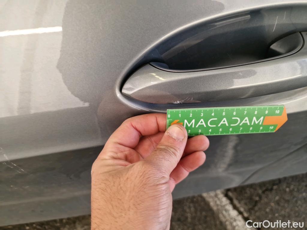  Bmw  Serie 1 BMW Série 1 / 2019 / 5P / Berline 116i DKG7 Business Design #14