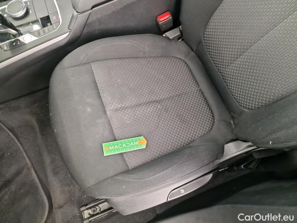  Bmw  Serie 1 BMW Série 1 / 2019 / 5P / Berline 116i DKG7 Business Design #3