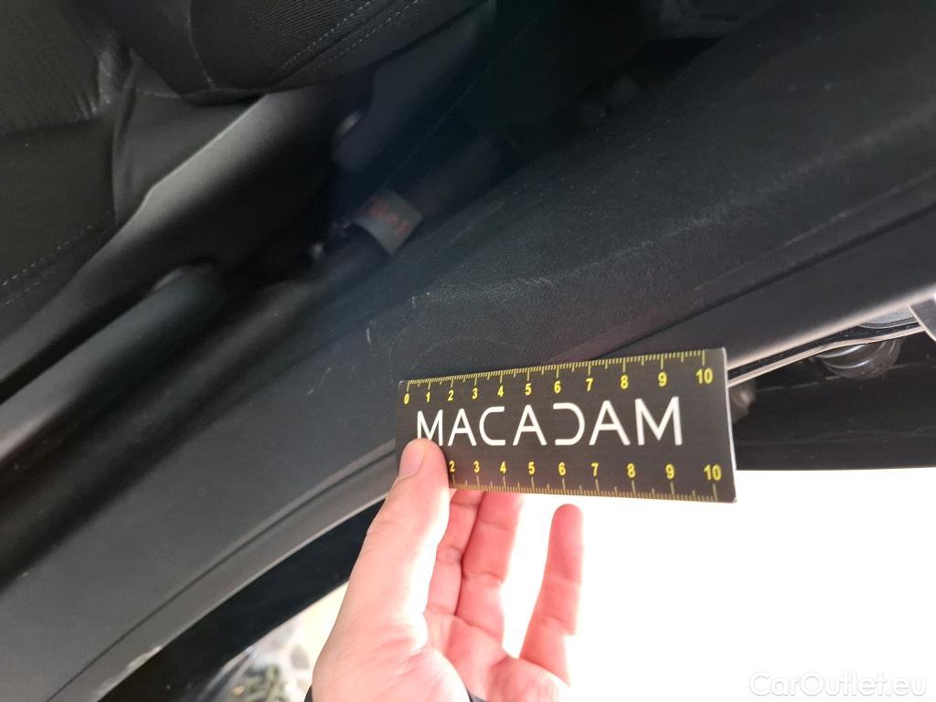  Peugeot  208  Affaire Premium Pack 1.5 HDi 100CV BVM5 E6dT #19