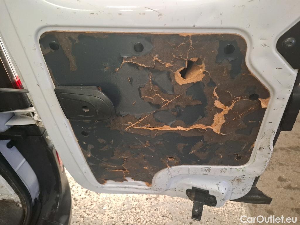  Renault  Kangoo  Express Maxi Confort - Cab. Appr. 1.5 dCi 90CV BVM5 E6 #32