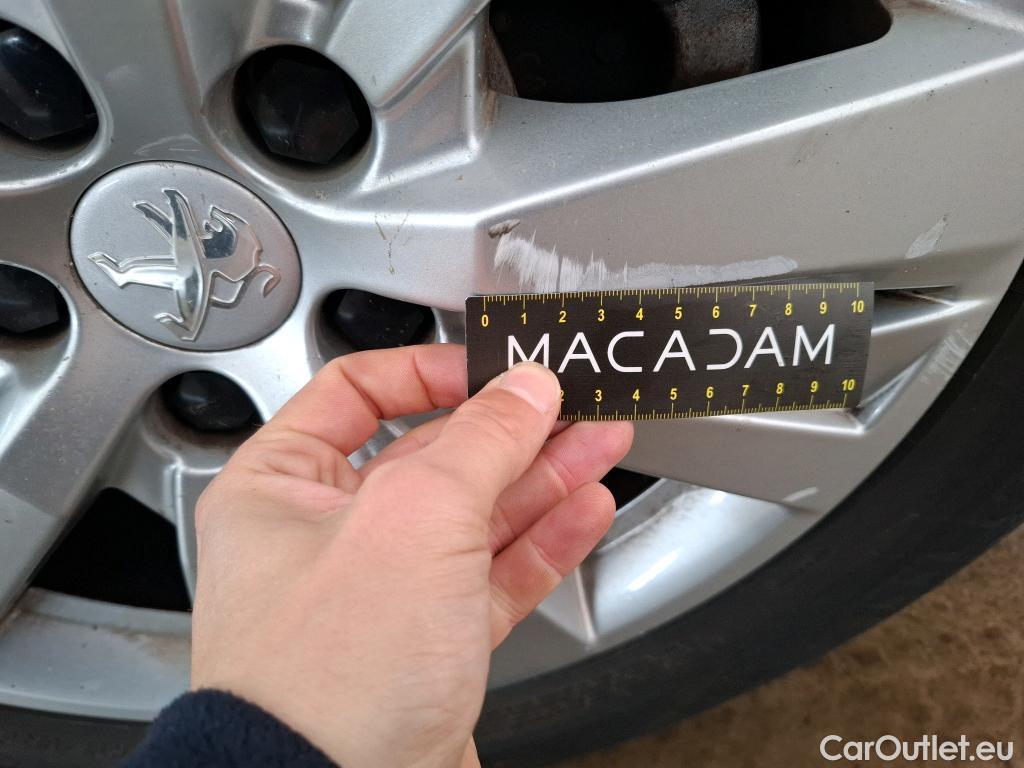  Peugeot  3008  II Active Pack 1.2 PureTech 130CV BVA8 E6d #39