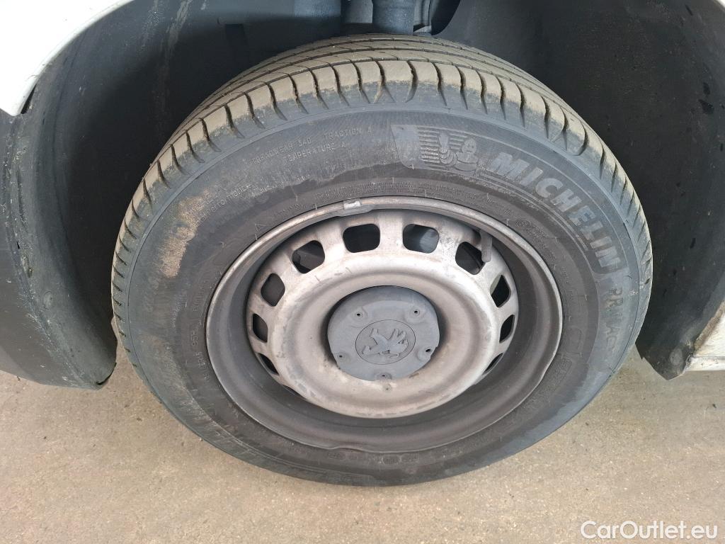  Peugeot  Partner  Premium L1 1.2 PureTech 110CV BVM6 E6d #21