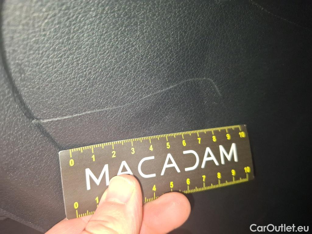  Mercedes  A-Klasse MERCEDES-BENZ Classe A Compact / 2018 / 5P / Berline A 250 e Business Line 8G-DCT #6