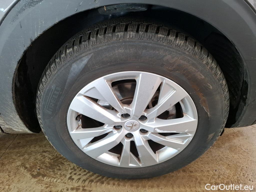  Peugeot  3008  II Active Pack 1.2 PureTech 130CV BVA8 E6d #38