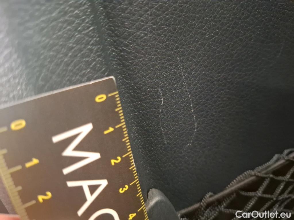  Mercedes  A-Klasse MERCEDES-BENZ Classe A Compact / 2018 / 5P / Berline A 250 e Business Line 8G-DCT #7