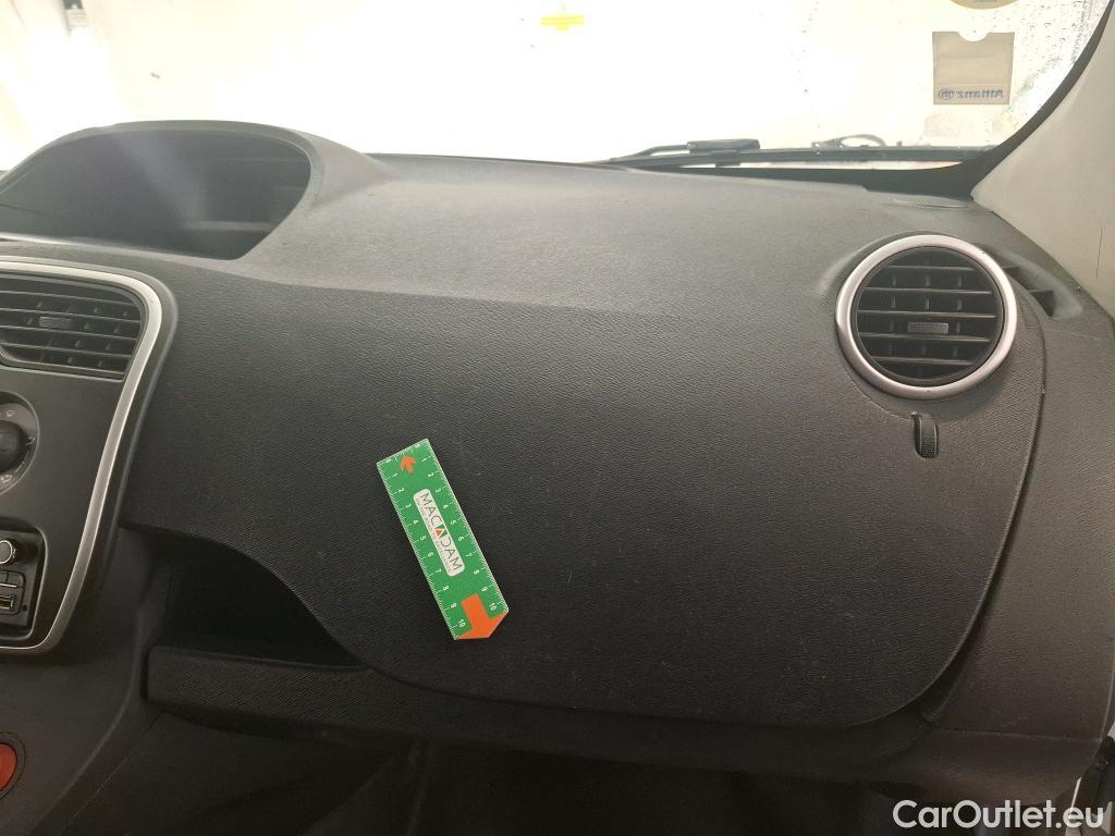  Renault  Kangoo  Express Maxi Confort - Cab. Appr. 1.5 dCi 90CV BVM5 E6 #40