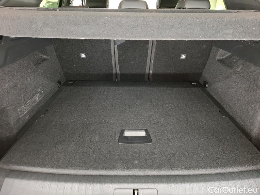  Peugeot  3008  Hybrid 136 Allure 1.2 135CV BVA6 6E #2