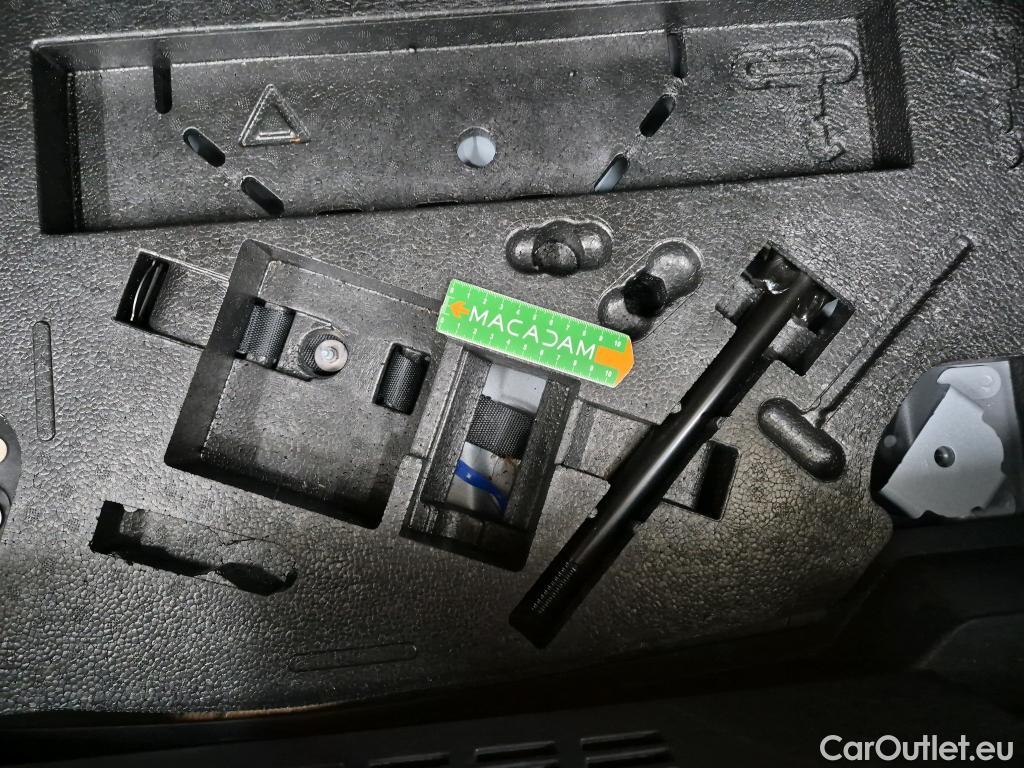  Renault  Clio  V Business 1.6 E-TECH Hybrid 140CV BVA6 E6d #24