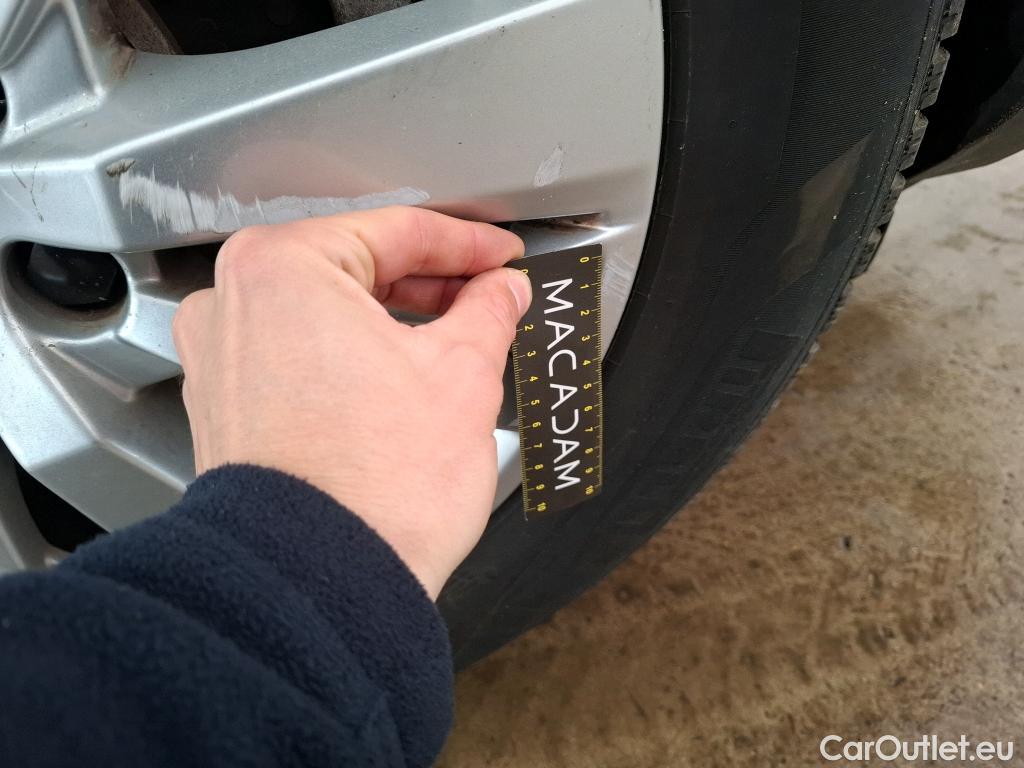  Peugeot  3008  II Active Pack 1.2 PureTech 130CV BVA8 E6d #41