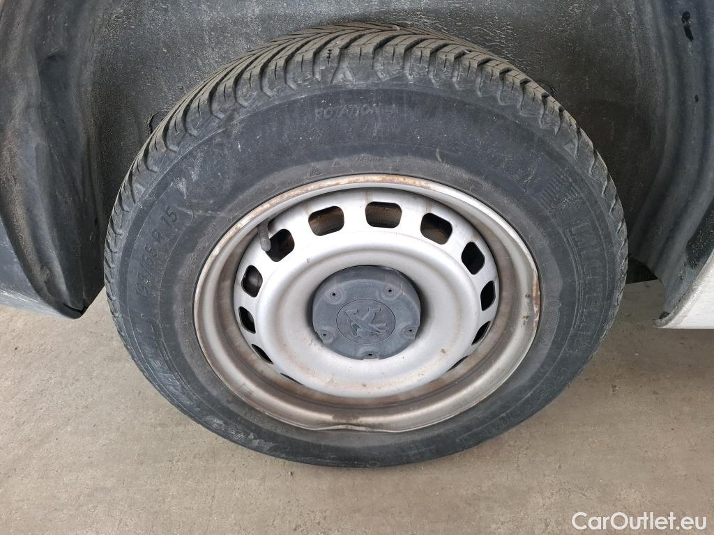  Peugeot  Partner  Premium L1 1.2 PureTech 110CV BVM6 E6d #25