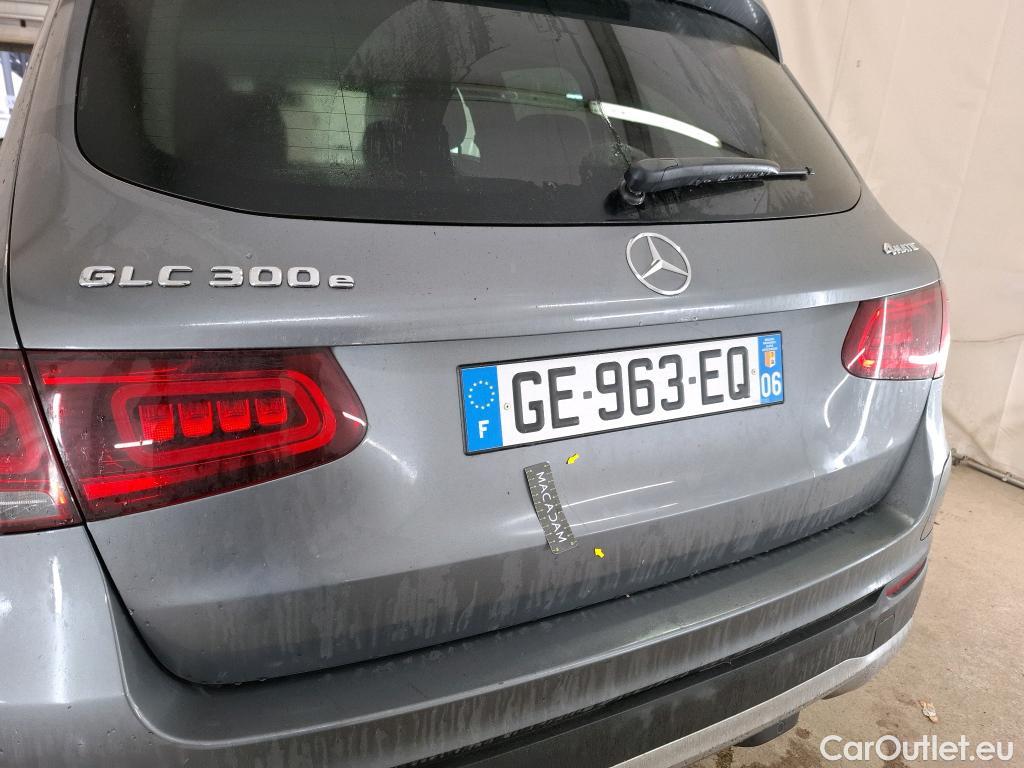  Mercedes  G-Klasee MERCEDES-BENZ GLC / 2019 / 5P / SUV 2.0 GLC 300 E BUSINESS LINE 4MATIC #1