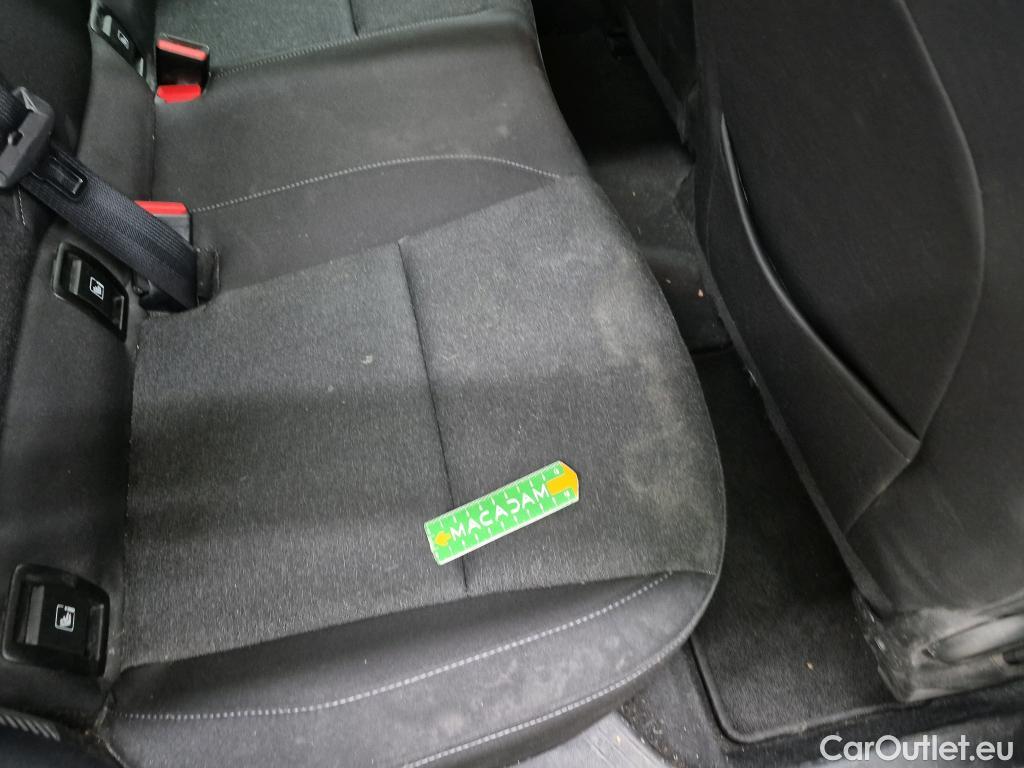  Renault  Clio  V Business 1.6 E-TECH Hybrid 140CV BVA6 E6d #33