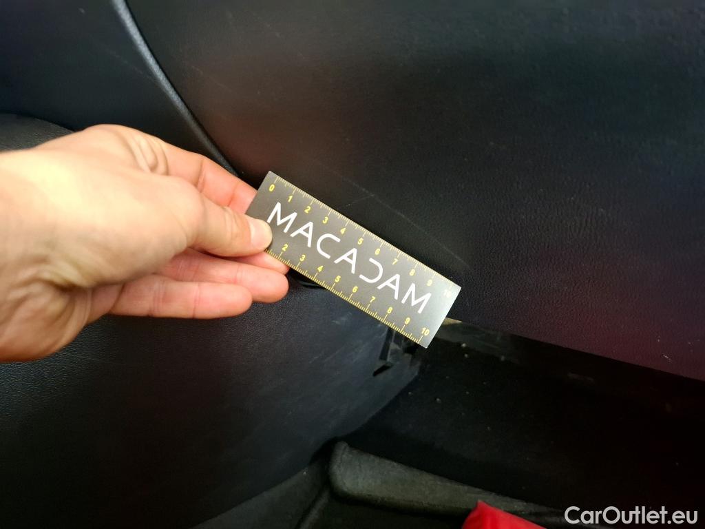  Renault  Captur  5p Crossover Business dCi 90 / TRANSFO VP/VF #18