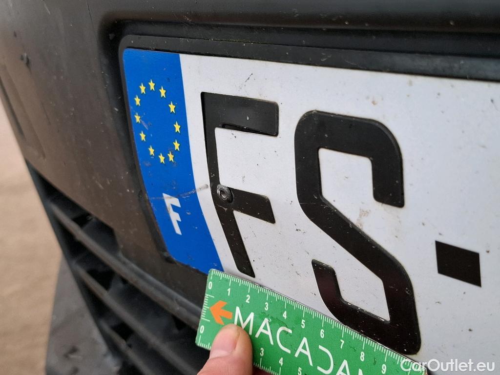  Peugeot  Expert  Fourgon Premium Compact 1.5 HDi 120CV BVM6 E6dT #19