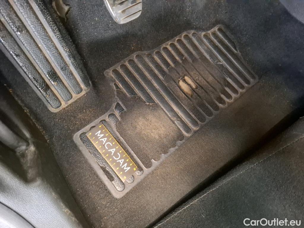  Renault  Captur  5p Crossover Business dCi 90 / TRANSFO VP/VF #1