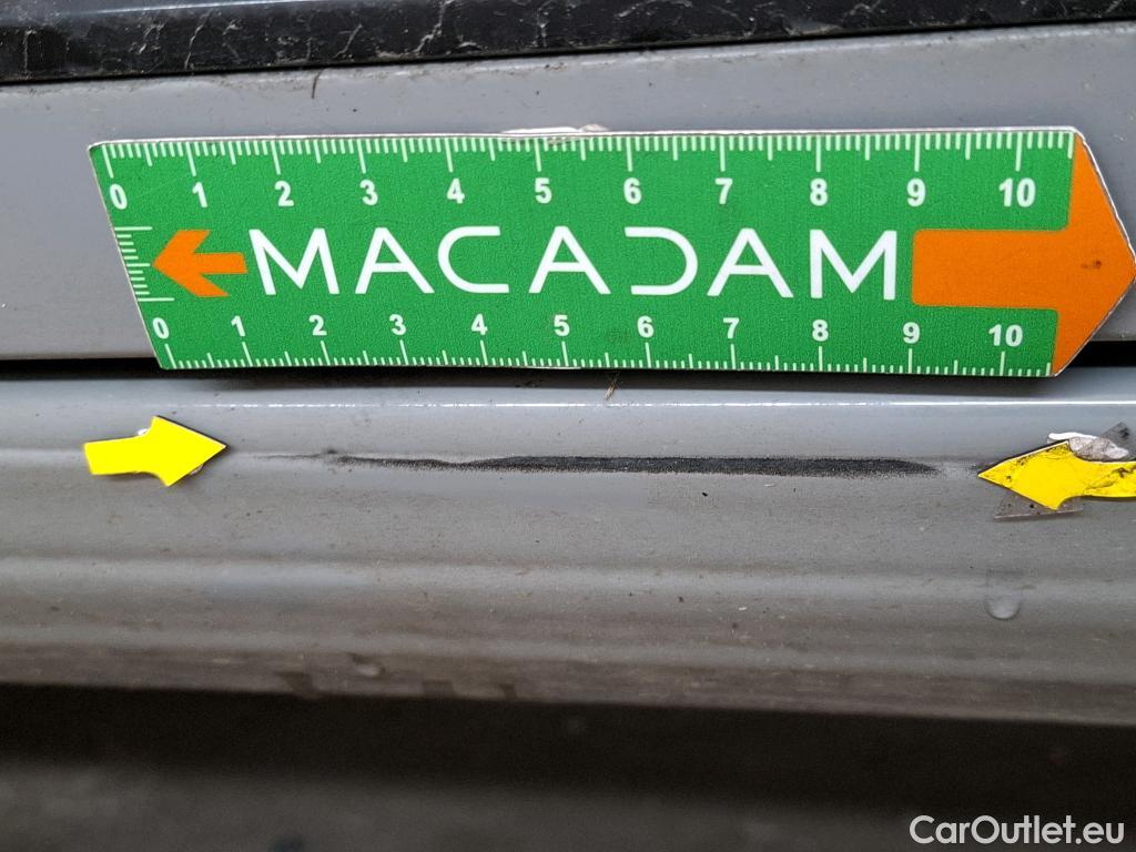  Skoda  Superb  Break Sportline 2.0 TDI SCR 150 DSG7 Sportline #8