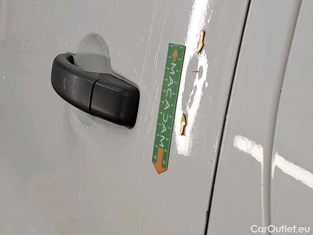  Renault  Trafic  Fourgon L2H1 3T Grand Confort 2.0 dCi 130CV BVM6 E6d #7