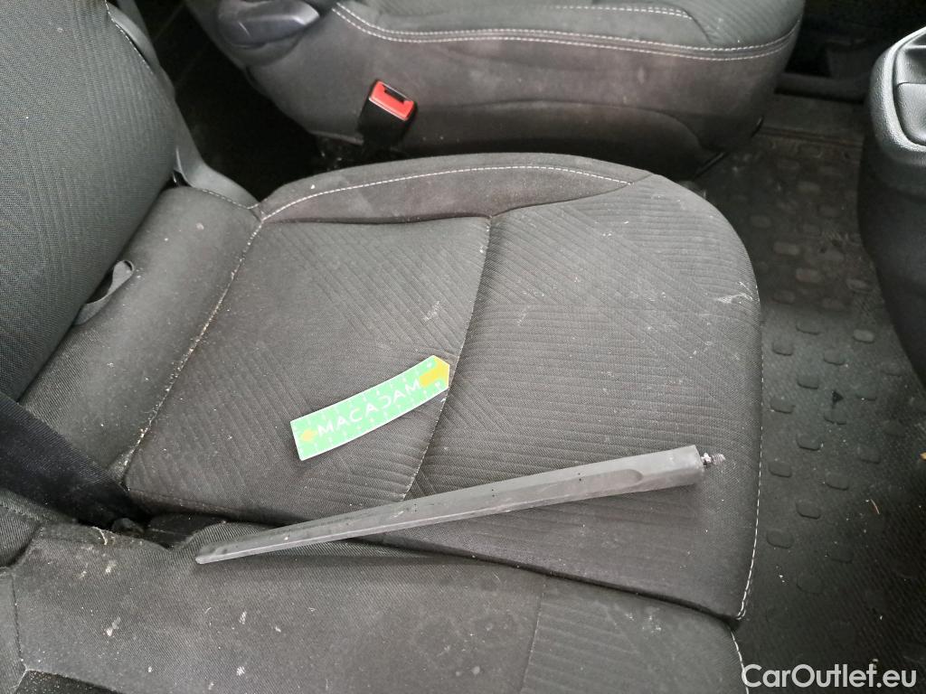  Renault  Trafic  Fourgon L2H1 3T Grand Confort 2.0 dCi 130CV BVM6 E6d #12