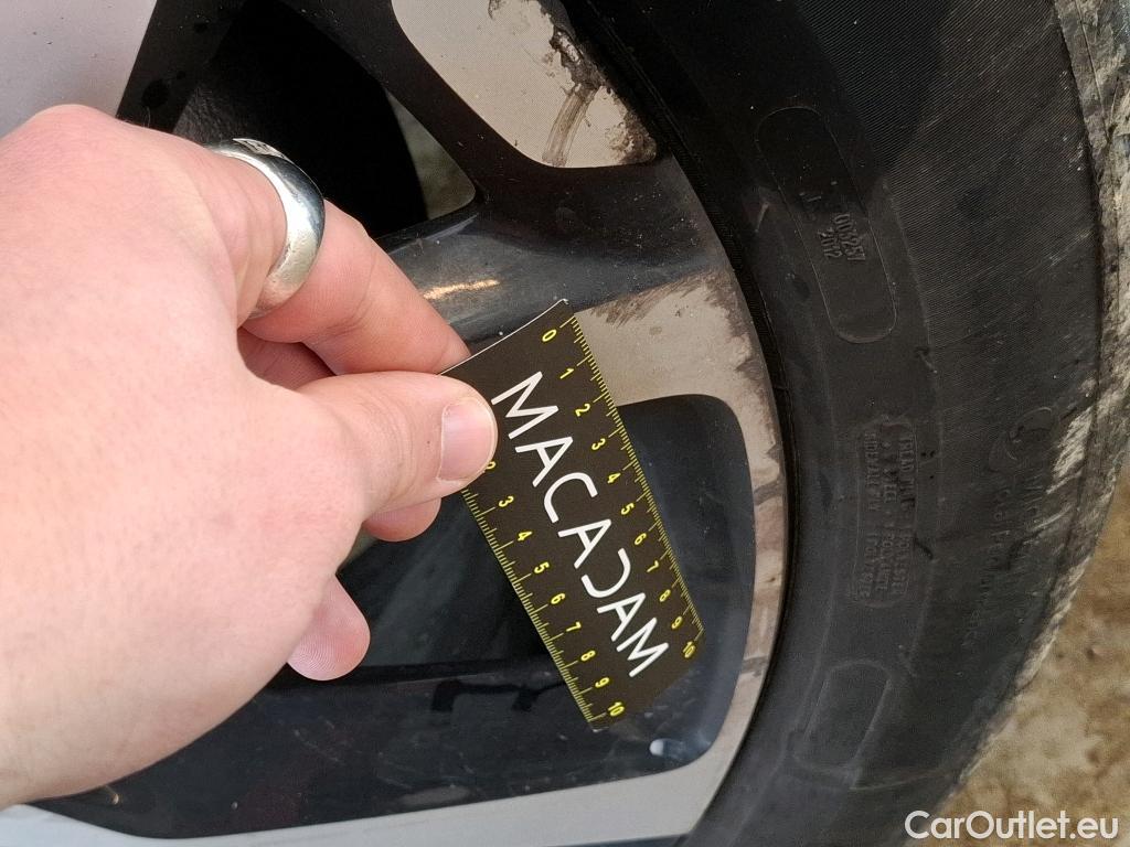  Citroen  C5 CITROEN  Aircross / 2018 / 5P / SUV Hybrid 225 ë-EAT8 Shine Pack #2