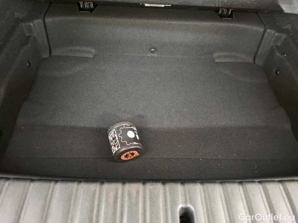  Bmw  Serie 1 BMW Série 1 2019 5P  Berline 116i DKG7 Business Design #6