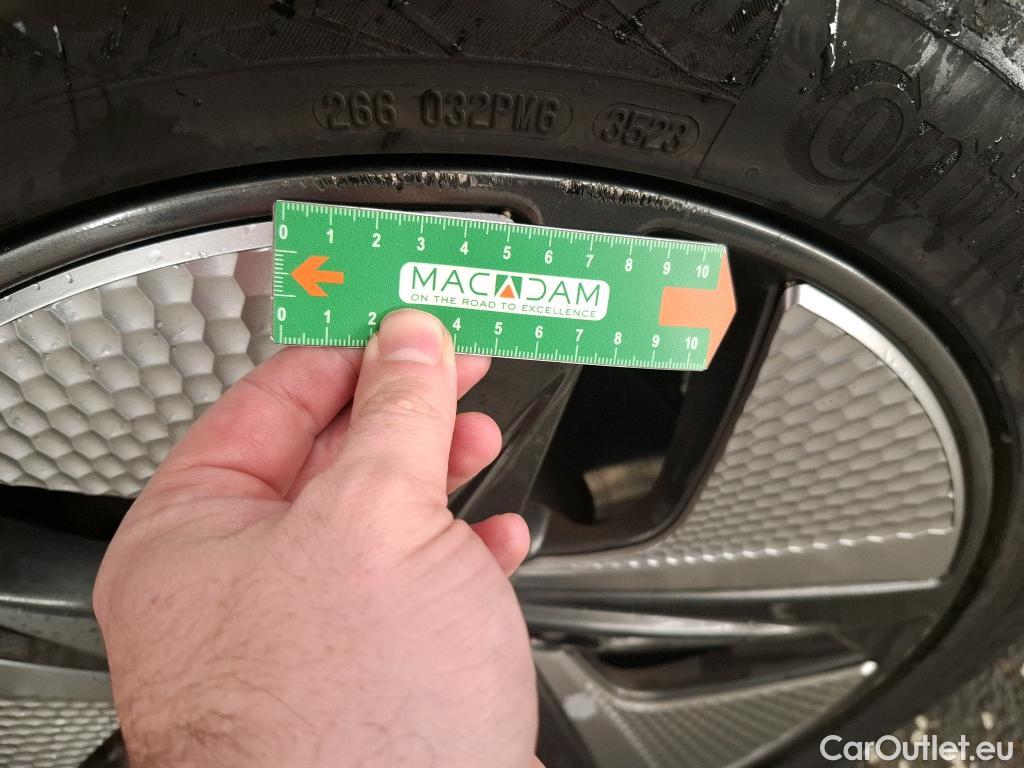  Hyundai   Ioniq Ioniq Business Hybrid 1.6 GDI 140CV BVA6 E6 #39