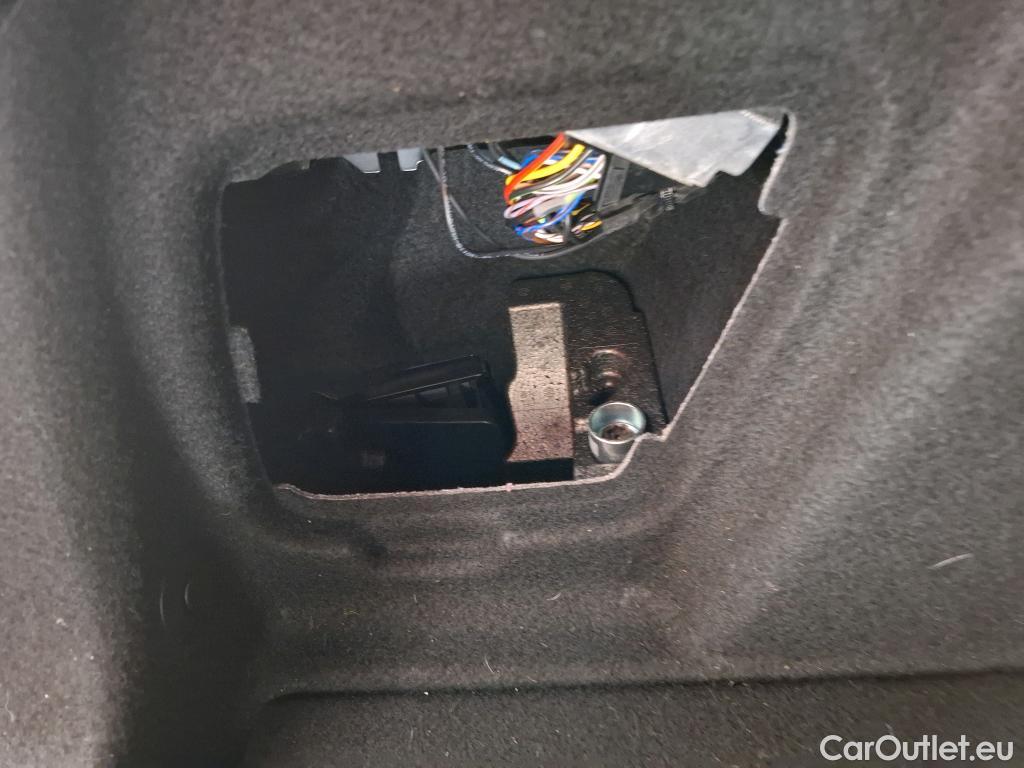  Bmw  Serie 1 BMW Série 1 2019 5P  Berline 116i DKG7 Business Design #5