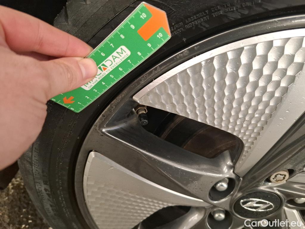  Hyundai   Ioniq Ioniq Business Hybrid 1.6 GDI 140CV BVA6 E6 #48