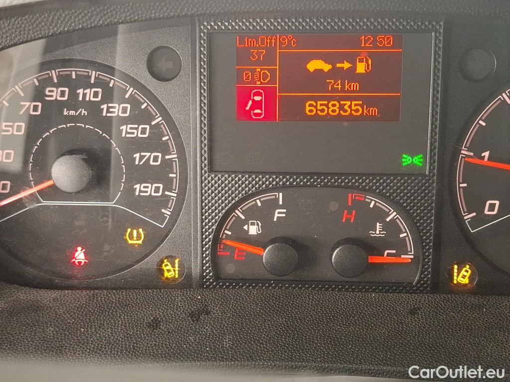  Citroen  Jumper  Fourgon Grand Volume 33 L2H2 Driver BlueHDi 140 Start&Stop 140CV BVM6 #13