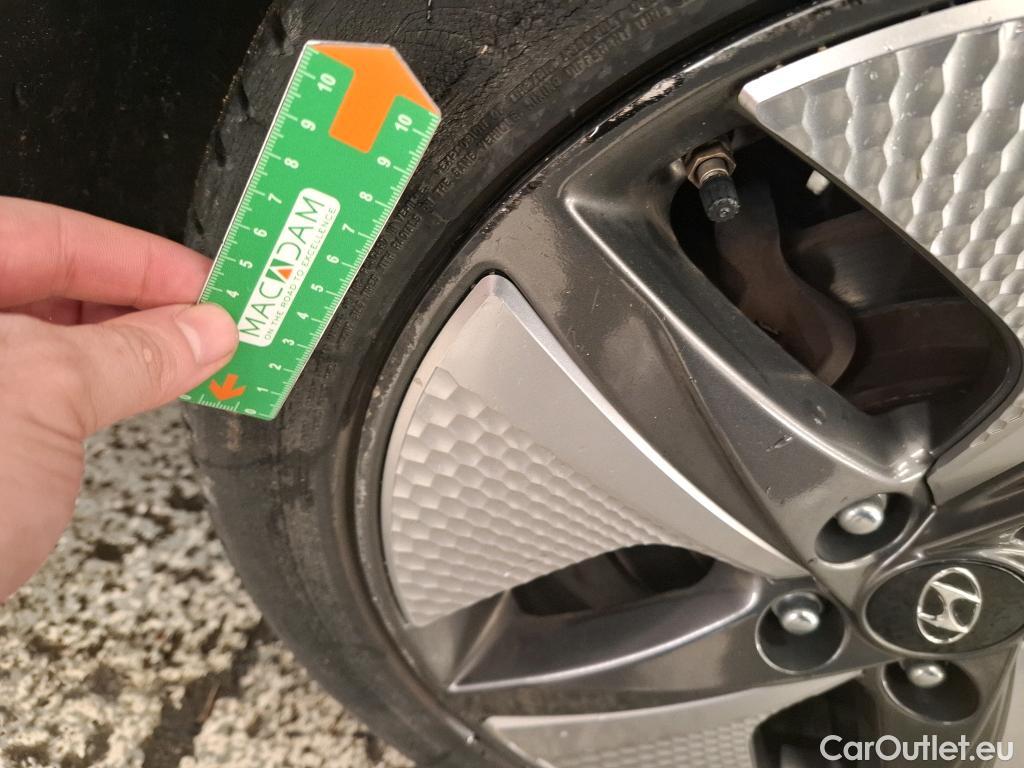  Hyundai   Ioniq Ioniq Business Hybrid 1.6 GDI 140CV BVA6 E6 #45