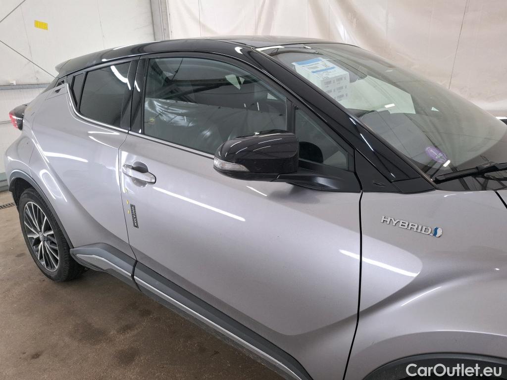  Toyota  C-HR TOYOTA  / 2016 / 5P / SUV 2.0 HYBRIDE 184 DISTINCTIVE #24