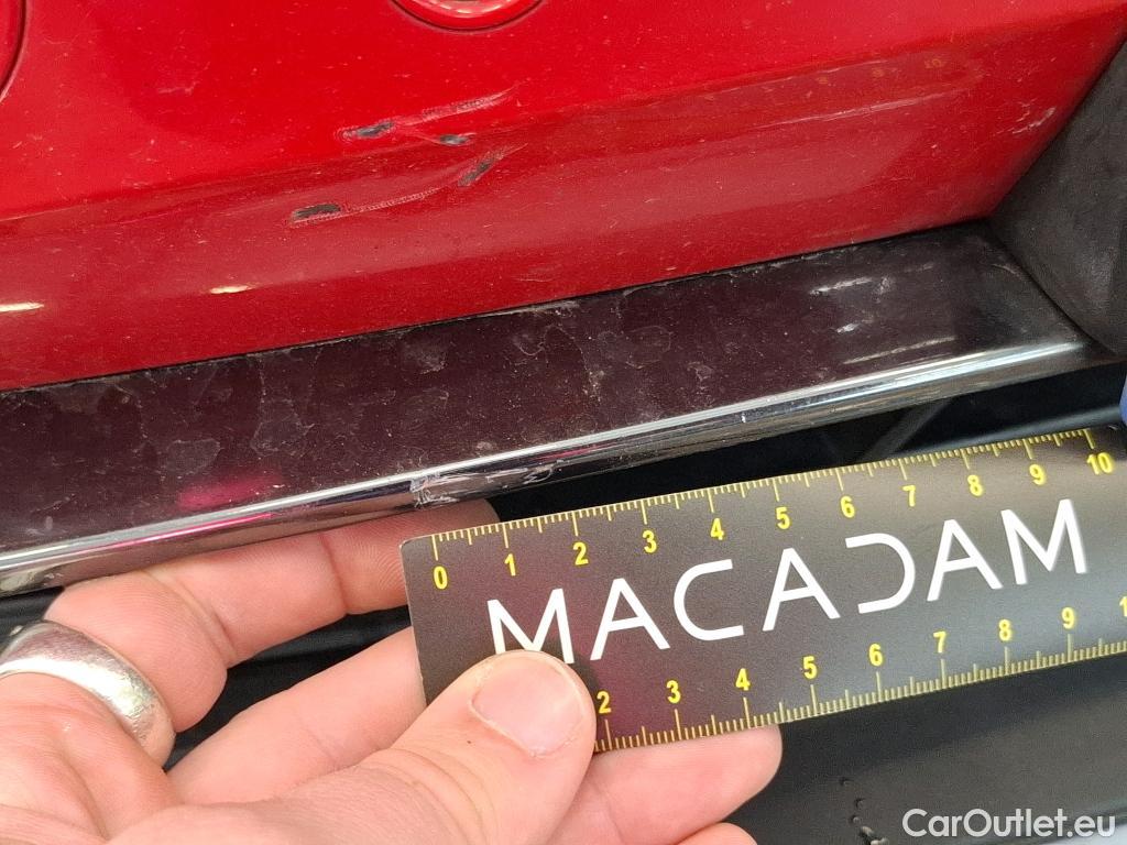  Hyundai  Tucson HYUNDAI  / 2020 / 5P / SUV 1.6 CRDI 136 IBVM HYBRID 48V CREATIVE #24