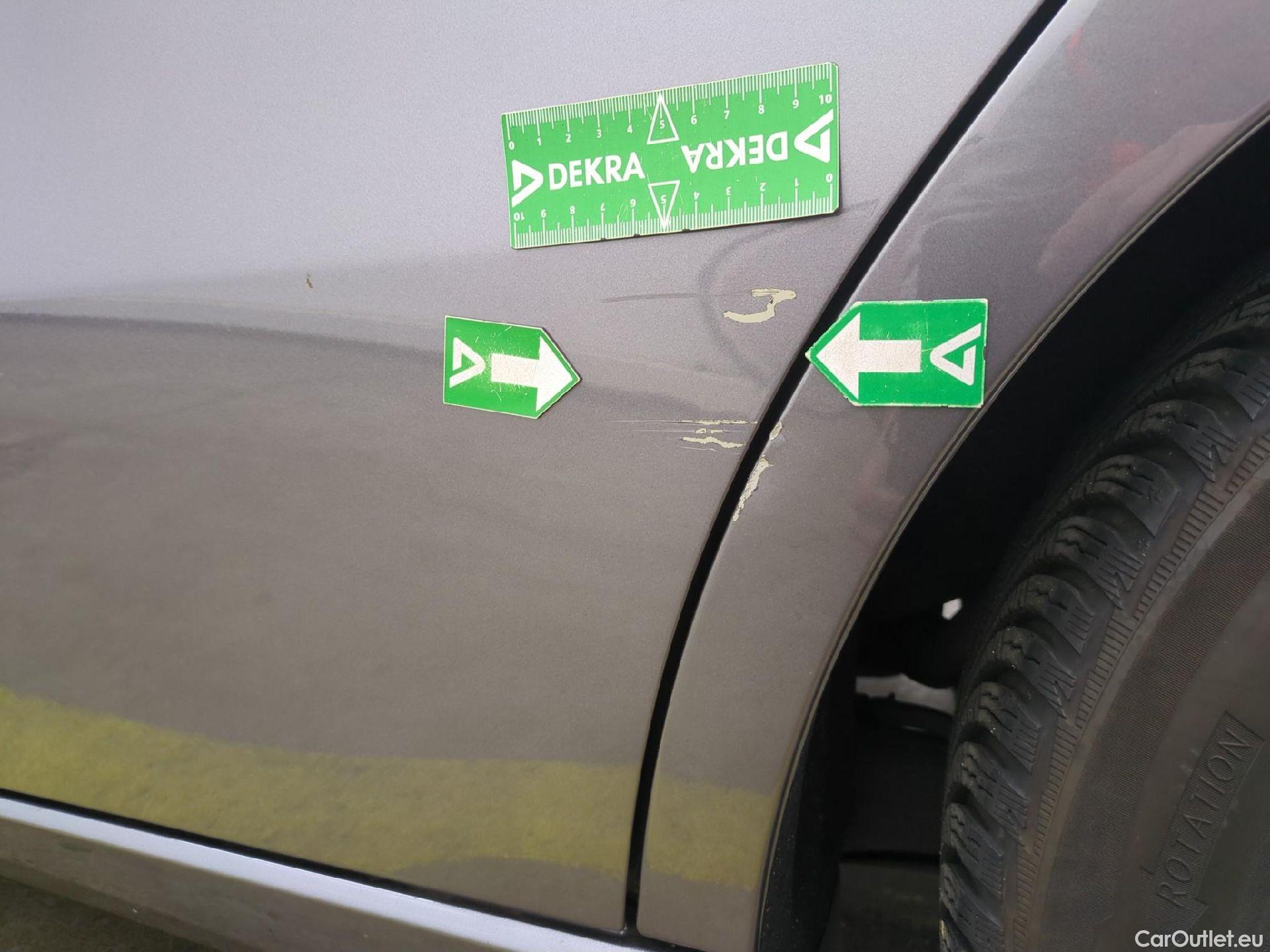  Mercedes  A-Klasse MERCEDES-BENZ Classe A 5p Berline A 180 d Business Line 7G-DCT #17