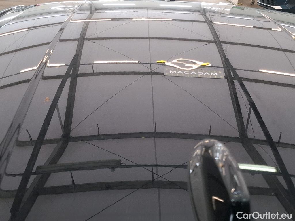  Toyota  C-HR TOYOTA  / 2016 / 5P / SUV 2.0 HYBRIDE 184 DISTINCTIVE #3