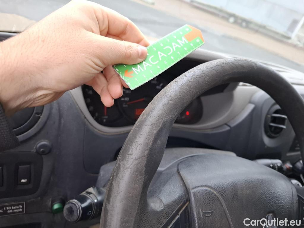  Renault  Master  III Fourgon L2H2 3 5 Grand Confort dCi 135CV BVM6 7 Sieges E5 #104