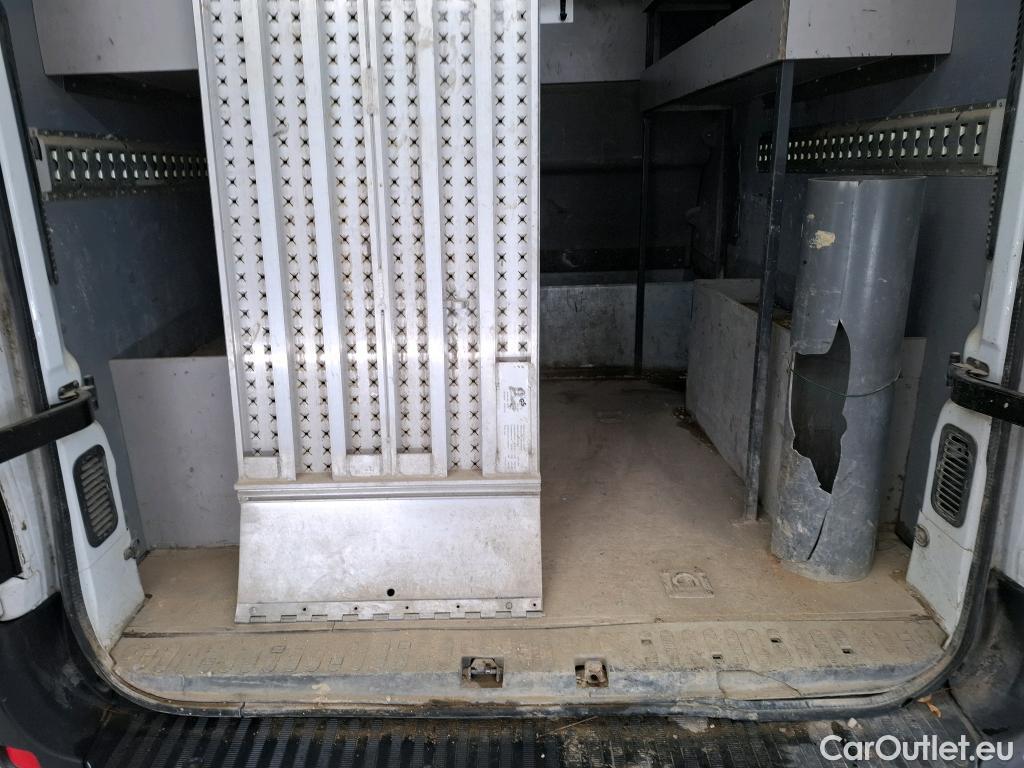  Renault  Master  III Fourgon L2H2 3 5 Grand Confort dCi 135CV BVM6 7 Sieges E5 #44