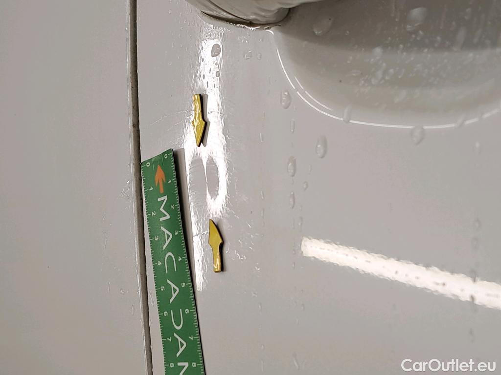  Peugeot  2008  (e-) Allure Business 50kWh BVA #3