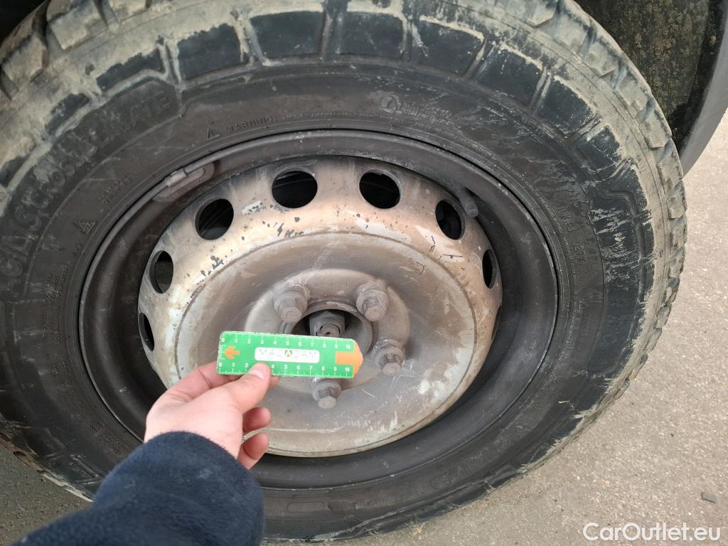  Renault  Master  III Fourgon L2H2 3 5 Grand Confort dCi 135CV BVM6 7 Sieges E5 #83