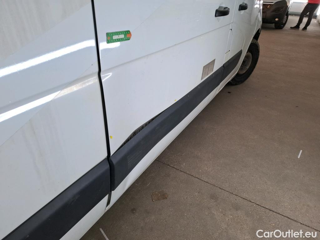  Renault  Master  III Fourgon L2H2 3 5 Grand Confort dCi 135CV BVM6 7 Sieges E5 #10