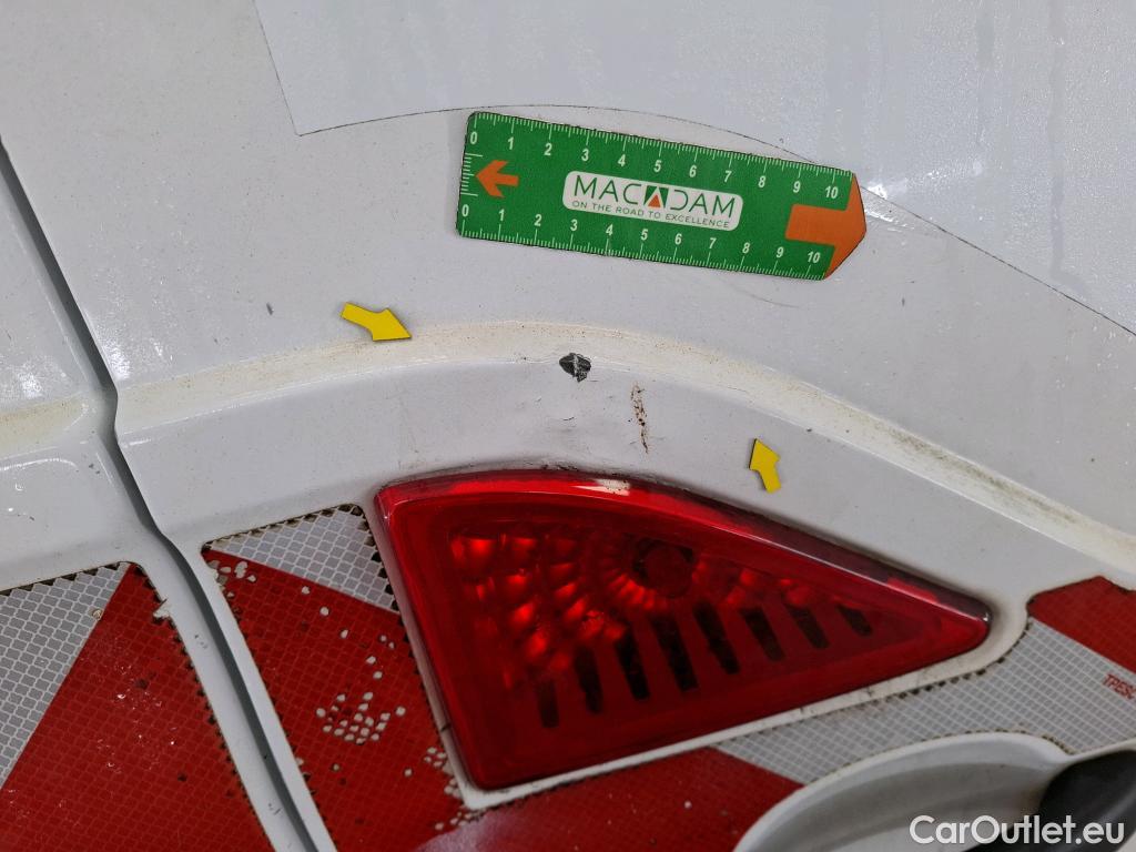  Renault  Master  III Fourgon L2H2 3 5 Grand Confort dCi 135CV BVM6 7 Sieges E5 #6