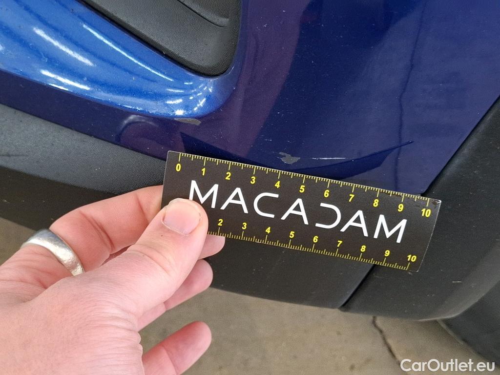  Renault  Captur  II Business 1.5 dCi 115CV BVA7 E6dT #26